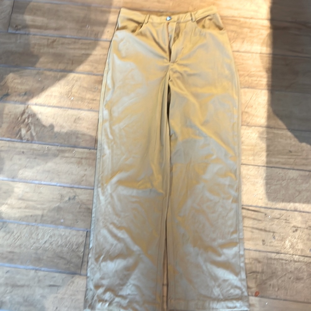 Gold soft trouser